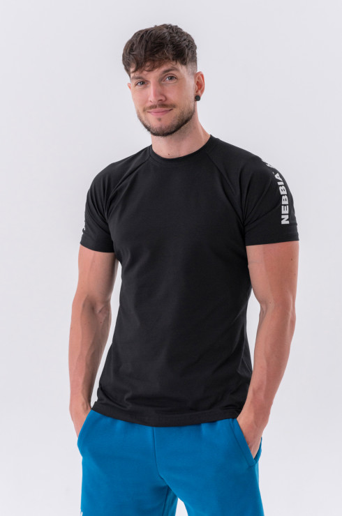 Nebbia Sporty Fit T-shirt "Essentials" 326 black