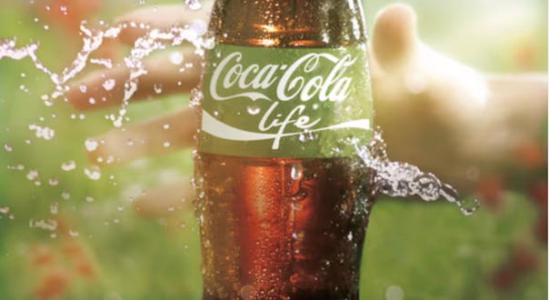Die „neue“ GRÜNE Coca Cola – Wir sehen ROT! Die „neue“ GRÜNE Coca Cola – Wir sehen ROT!