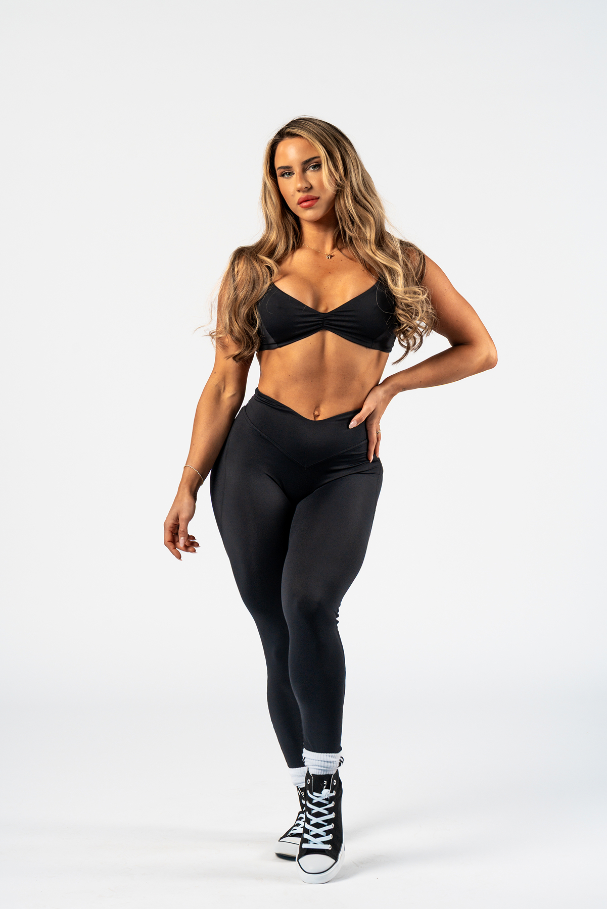 Nebbia V-Shaping Belt Leggings Strong Beauty - black