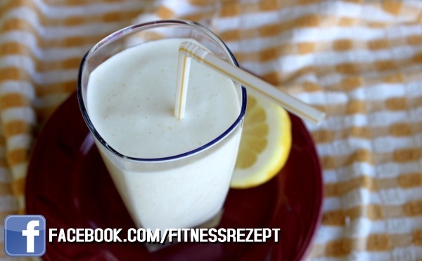 Zitronen Protein Shake