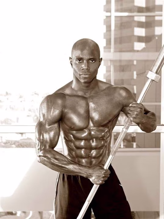 Obi Obadike Trainingsplan & Ernährungsplan