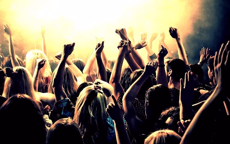 8 Tipps gegen den Kater nach der großen Party! 8 Tipps gegen den Kater nach der großen Party!
