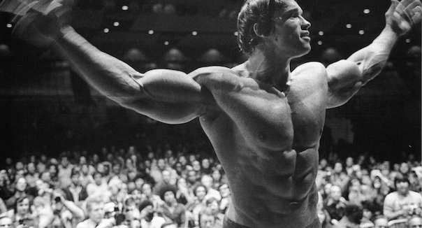 Die 6 besten Muskelaufbautipps von Arnold!