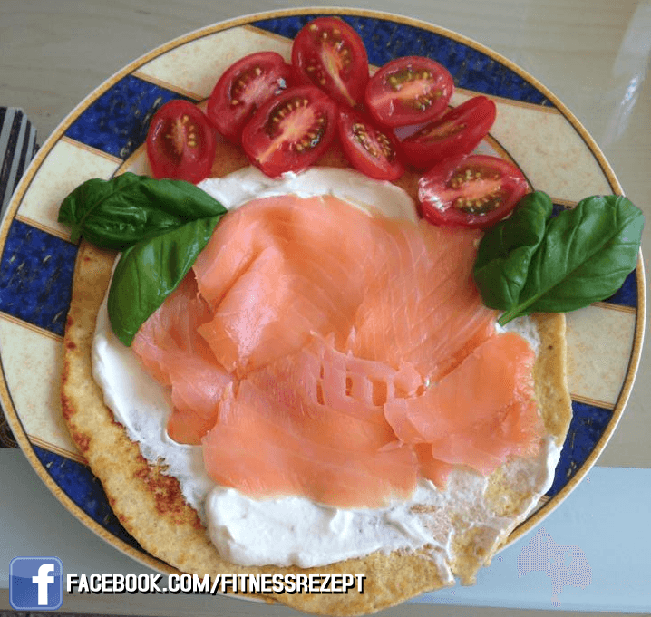 Protein Pfannkuchen mit Lachs