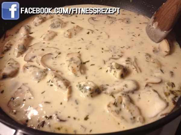 Hähnchenfilet in Pilzsauce Hähnchenfilet in Pilzsauce