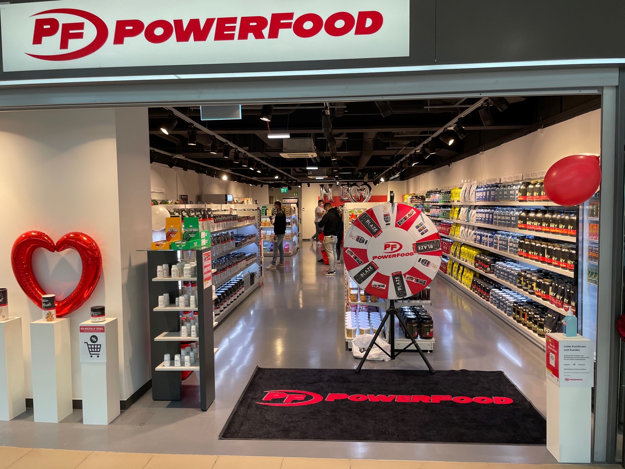 Erfolgreiche Eröffnung PowerFood Store Shoppyland