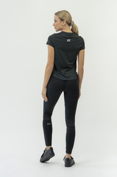 Nebbia Fit Activewear T-Shirt "Airy" with Reflective Logo 438 black