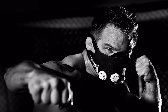 Training Mask – Simuliertes Höhentraining Studio-tauglich? Training Mask – Simuliertes Höhentraining Studio-tauglich?
