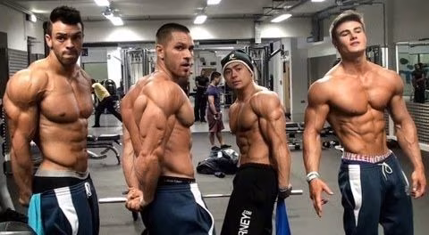 3 Gewohnheiten von FitnessFreaks die dauerhaft „Ripped“ sind! 3 Gewohnheiten von FitnessFreaks die dauerhaft „Ripped“ sind!