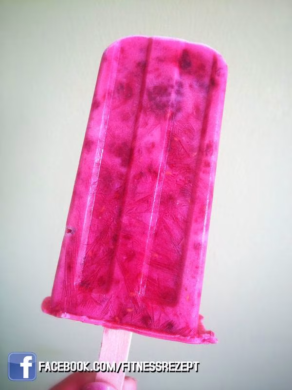 Himbeereis mit Joghurt