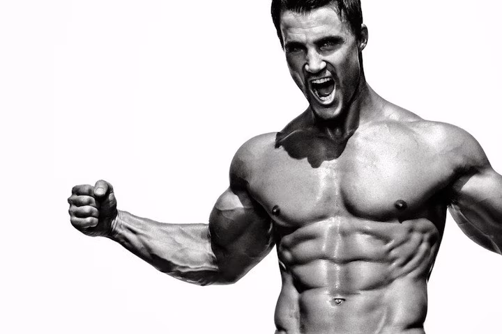 Stark und massiv mit dieser Kombination der erfolgreichsten Trainingsmethoden Stark und massiv mit dieser Kombination der erfolgreichsten Trainingsmethoden