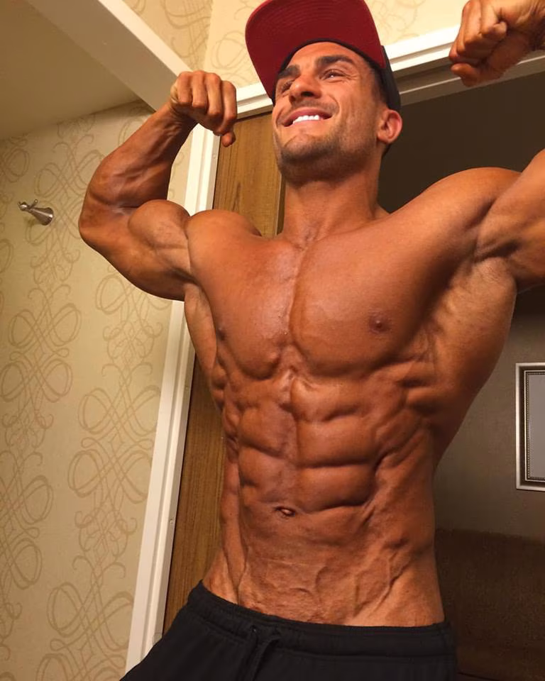 5 Übungen die dich zu einem Aesthetic Freak machen 5 Übungen die dich zu einem Aesthetic Freak machen