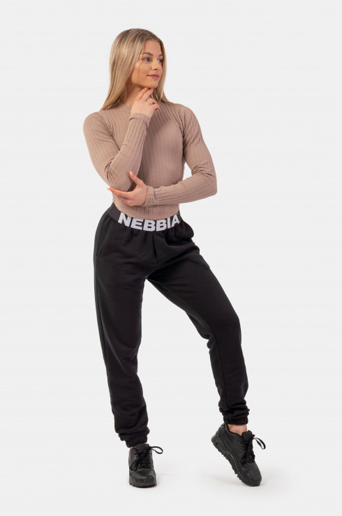 Nebbia Iconic Mid-Waist Sweatpants 408 black