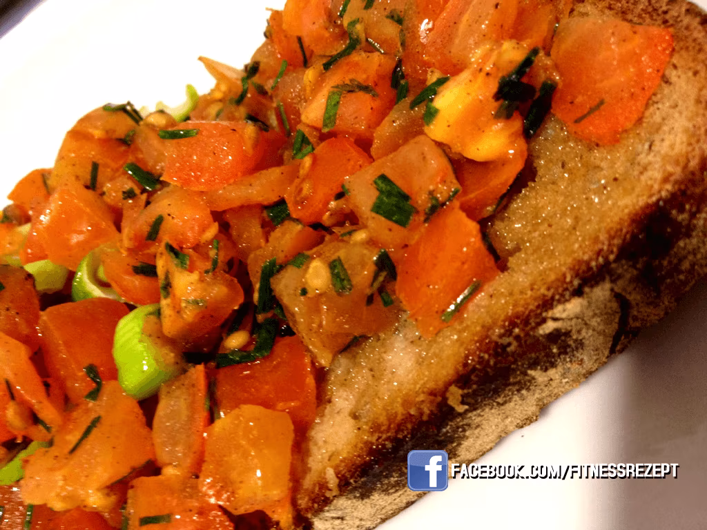 Warmes Ofenbrot mit Tomaten Warmes Ofenbrot mit Tomaten